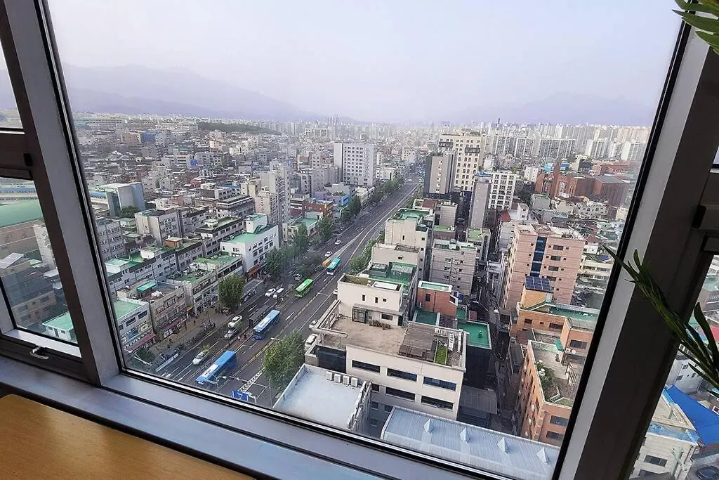 Netflix Coffee Washer Aircon - Ssangmun Stn 1 Apartment Seoul