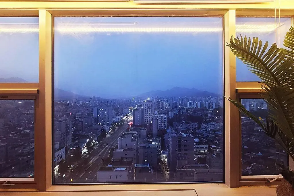 Netflix Coffee Washer Aircon - Ssangmun Stn 1 Apartment Seoul South Korea